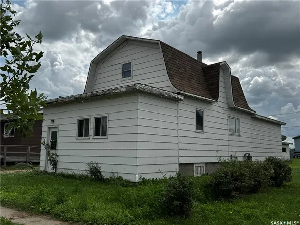 210 2nd AVENUE W, Nokomis, SK S0G 3R0