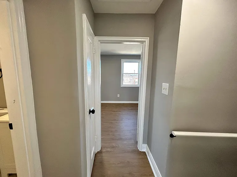 7850 Eastdale Rd — Photo 42