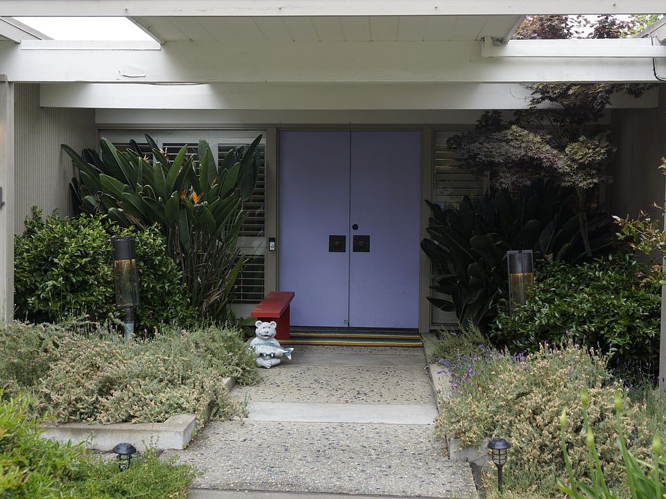 1st image of 754 De Soto Dr