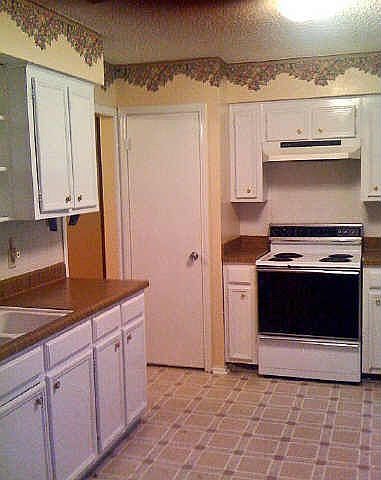 2nd image of 308 E Stone Rd