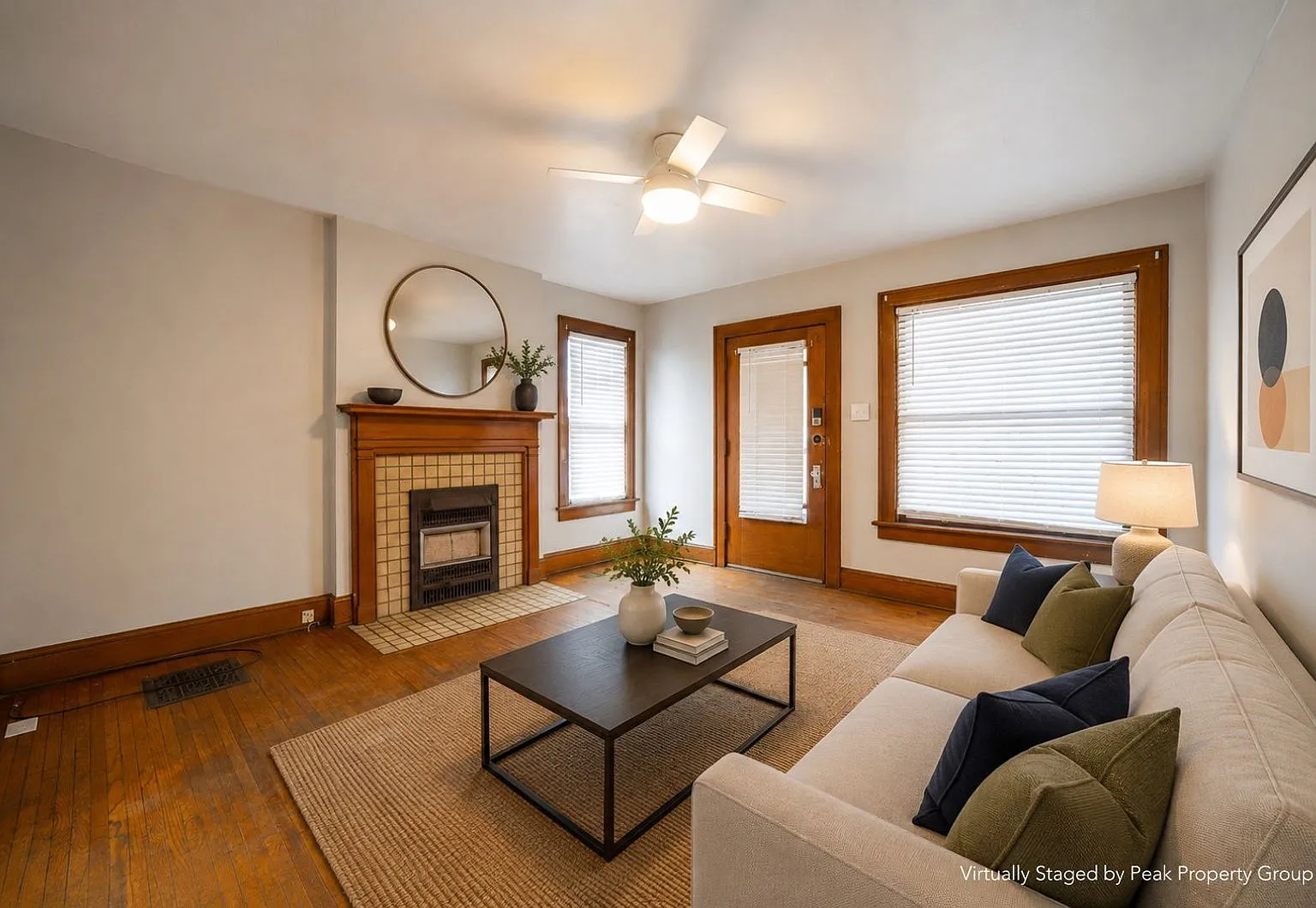 3 bed, 1.0 bath, $1,995 — Photo 3