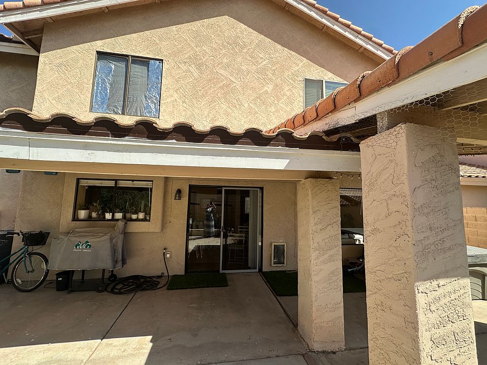 2nd image of 4419 E Villa Theresa Dr