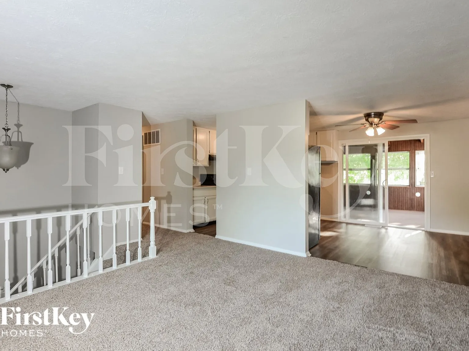 5 bed, 3.0 bath, 1988 sqft, $2,165 — Photo 3