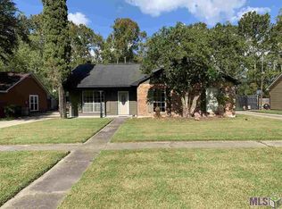 9043 Old Hermitage Pkwy, Baton Rouge, LA 70810