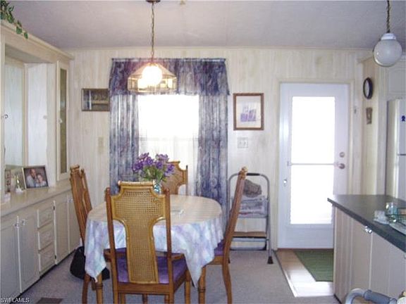 4th image of 3157 Old Farmhouse Dr
