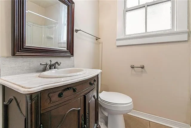4427 S Tonti St — Photo 8