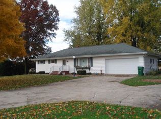 11893 Olive Trl, Plymouth, IN 46563