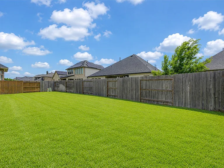 2138 Taylor Marie Trl — Photo 5