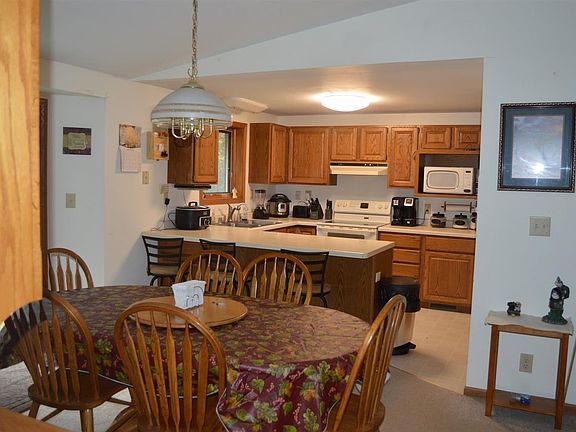 2nd image of 7787 Evergreen Dr W