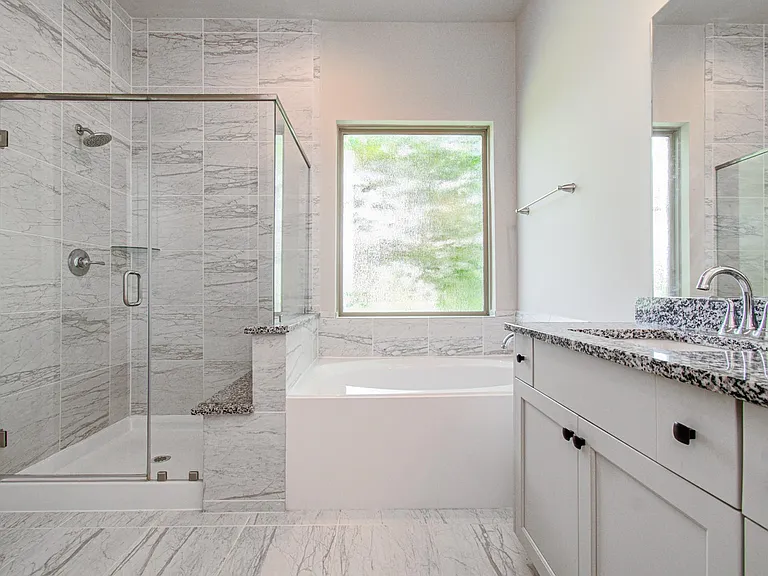 11006 Bexley Village Ct — Photo 22