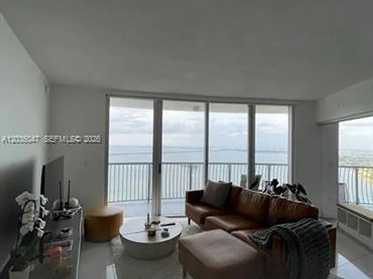 1750 N Bayshore Dr #4801 — Photo 1