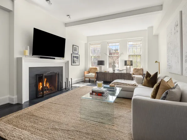 39 Fifth Avenue 6C image 1 of 6