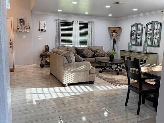 4th image of 12427 Macey Way