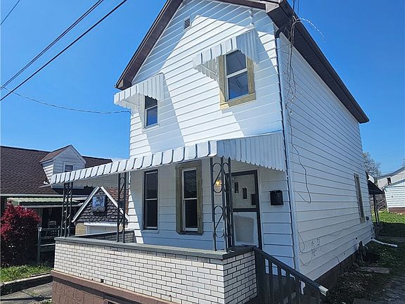 4th image of 807 Hazlett Ave