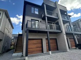 14 Wagon Ln #2, Barrie, ON L9J0V1