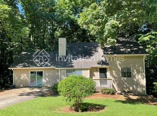 1602 Kings Ridge Dr, Norcross, GA 30093