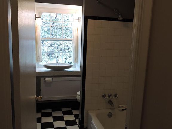 Full Bath
