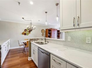 300 Johnson Ferry Rd NE Unit B804, Atlanta, GA 30328