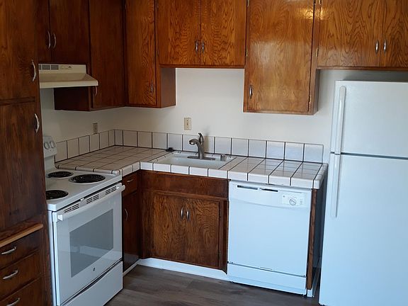 3rd image of 21720 Lomita Ave