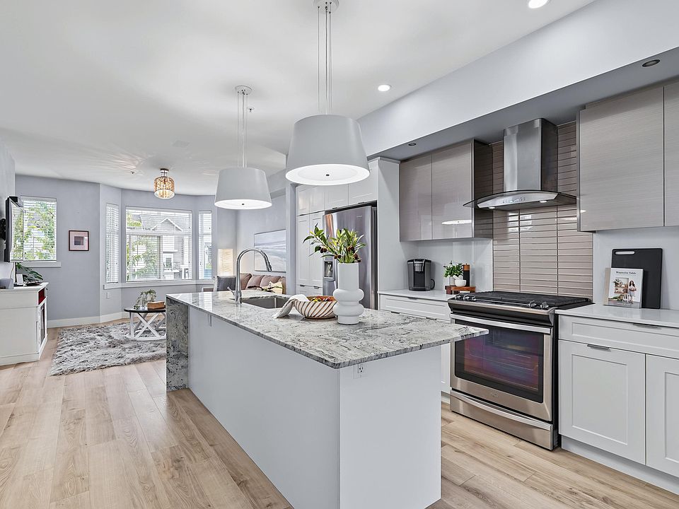 1st image of 20852 77a Ave #28