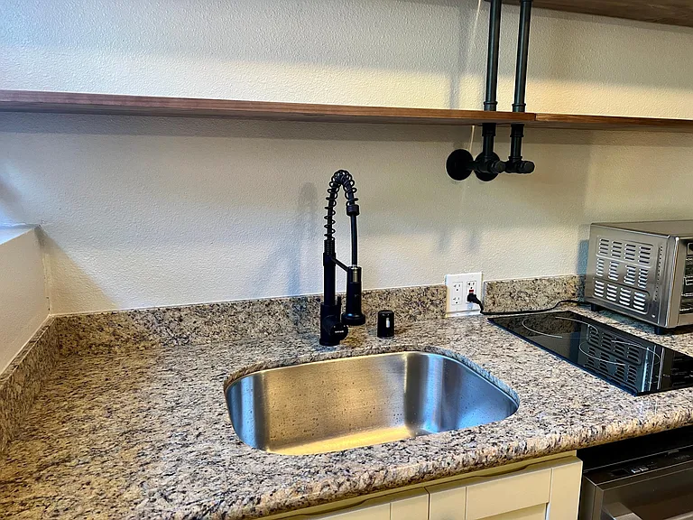 1660 Terrace Rd #B — Photo 7