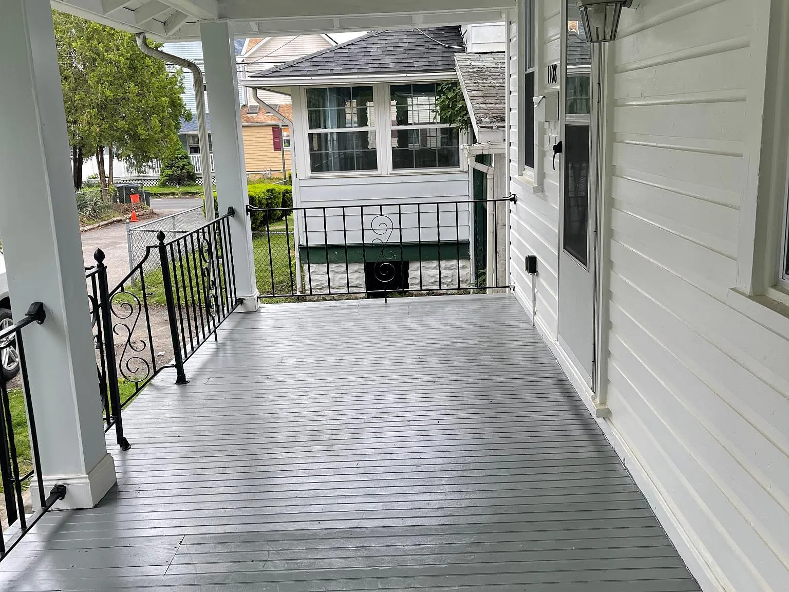 1108 Twaddell Dr — Photo 4
