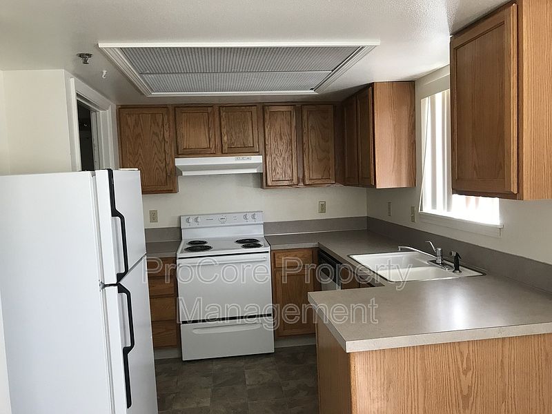 1st image of 519 E Florida Ave APT 25