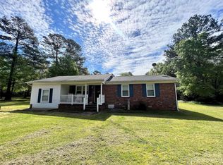 1160 Stringfellow Rd, Chester, SC 29706