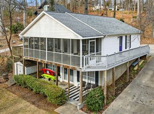 535 Poteet Ln, Seneca, SC 29678