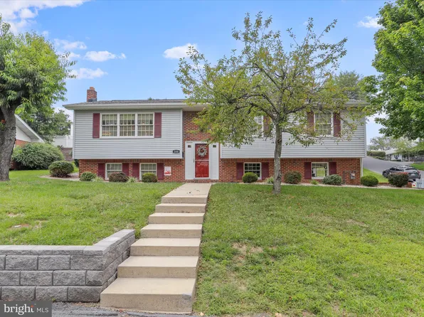 300 Valley View Ave, Keyser, WV 26726