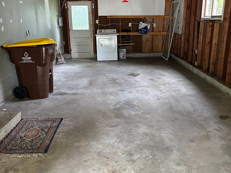 1140 Eastwood Dr — Photo 6