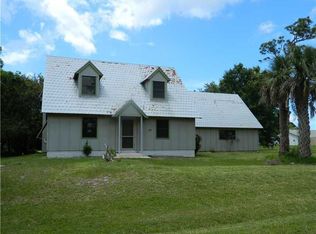 502 Citrus Ave, Sebastian, FL 32958