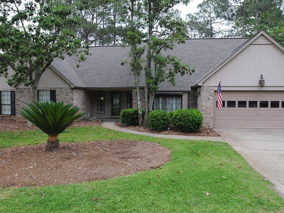 1st image of 1221 Chantilly Cir