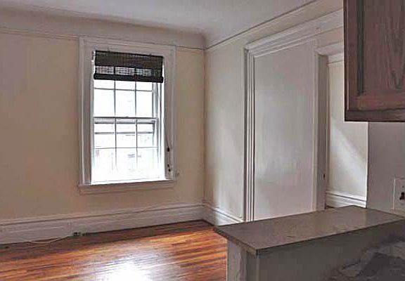 4th image of 315 W 92nd St APT 4N