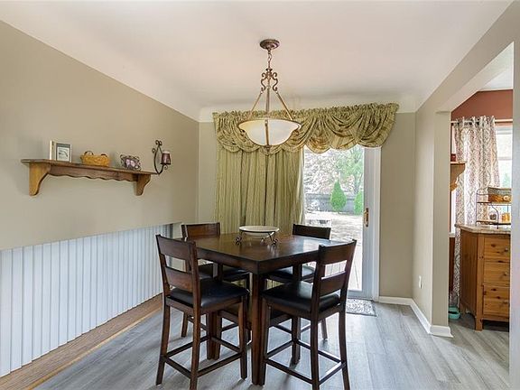 4th image of 16716 Park Lane Dr
