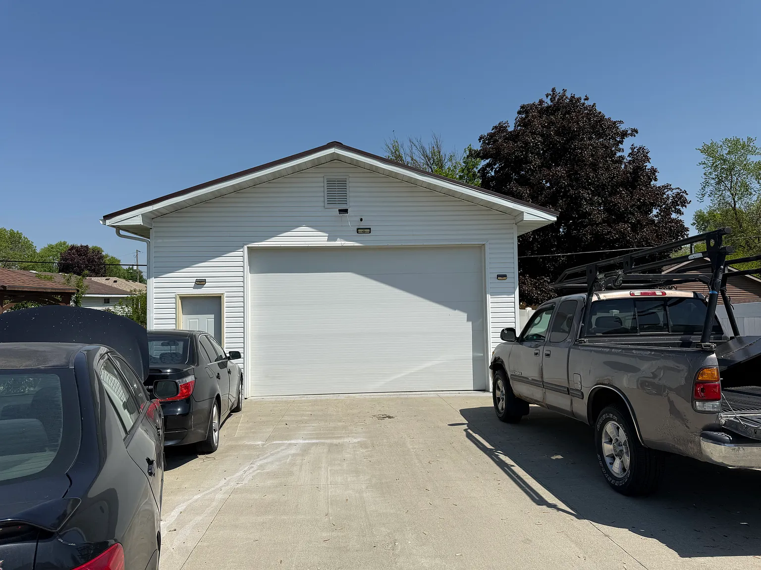 3 bed, 997 sqft, $1,750 — Photo 3