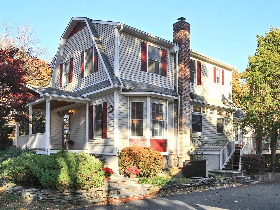 1st image of 42 Dairy St