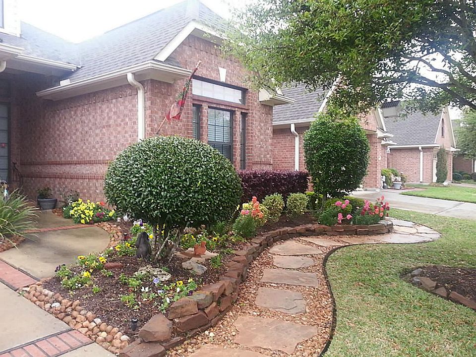 1st image of 4826 Julia Ct