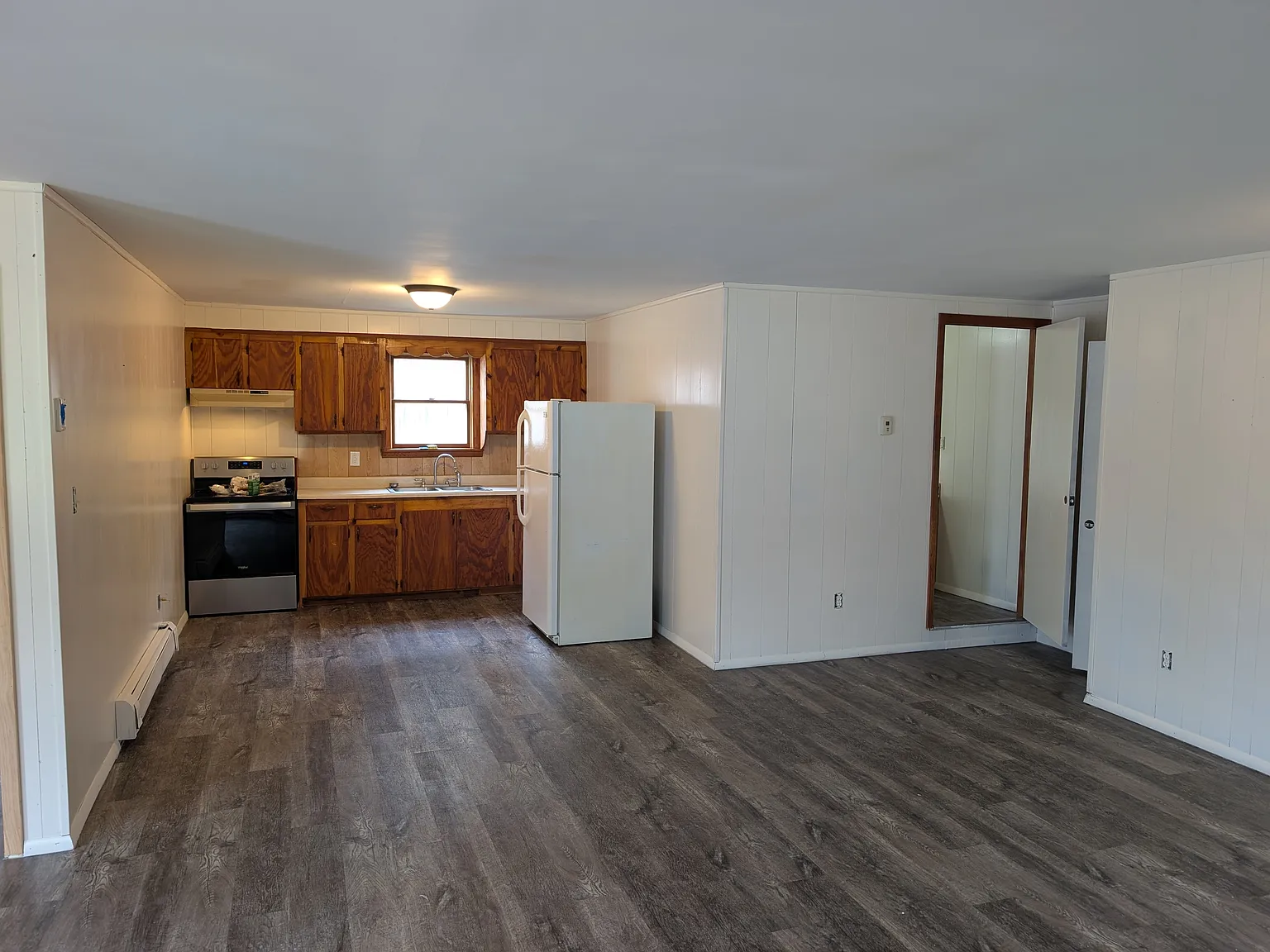 1 bed, 950 sqft, $950 — Photo 3