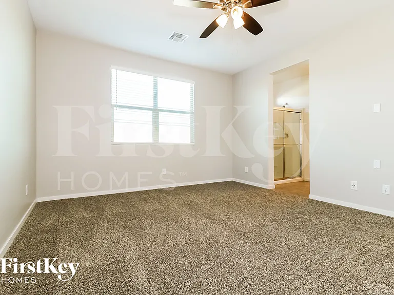 23654 W Whyman Ave — Photo 10