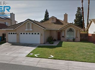 1926 Harbor Town Dr, Yuba City, CA