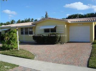 2220 NE 51st St, Lighthouse Pt, FL 33064