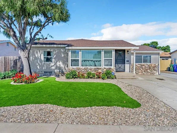 3911 Vista Grande Dr, San Diego, CA 92115
