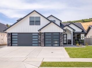 1014 Racine Springs Dr, Wenatchee, WA 98801