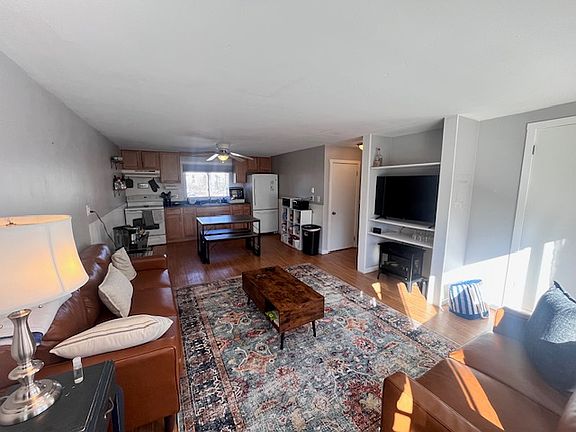 4th image of 56 Cass St APT 2