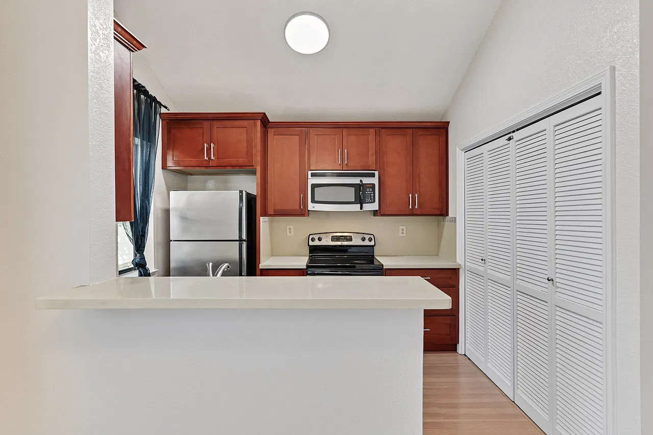 1540 Meadow Ridge Circle - 1540 — Photo 3
