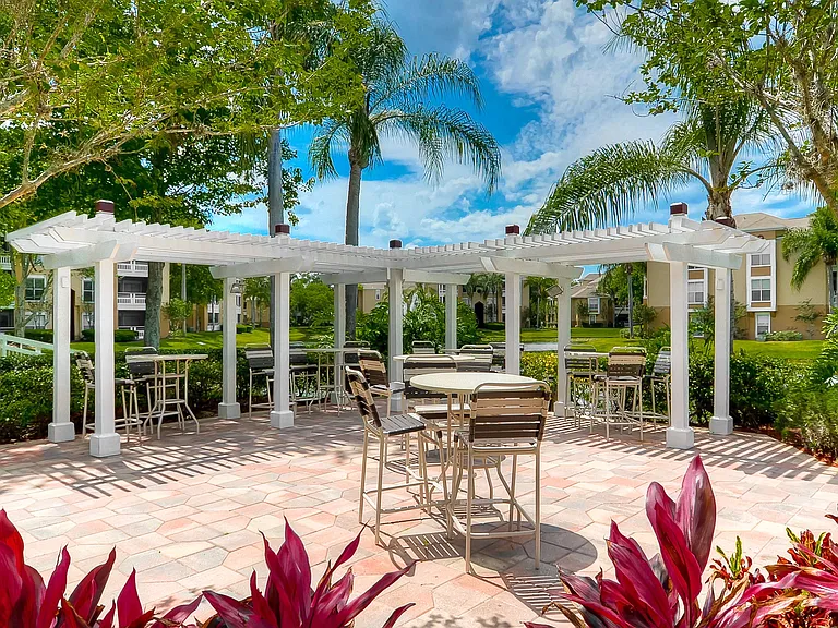 The Park at Portofino Apartments — Photo 26