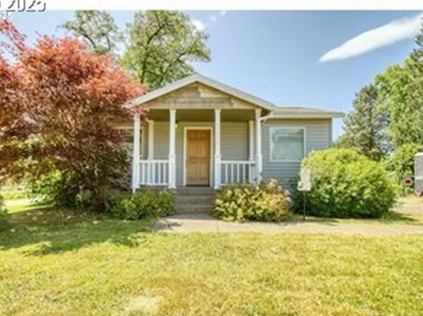 33812 Berg Rd, Warren, OR 97053