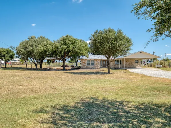20960 Cameron Rd, Coupland, TX 78615