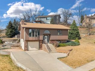 2523 Tomahawk Dr, Rapid City, SD 57702